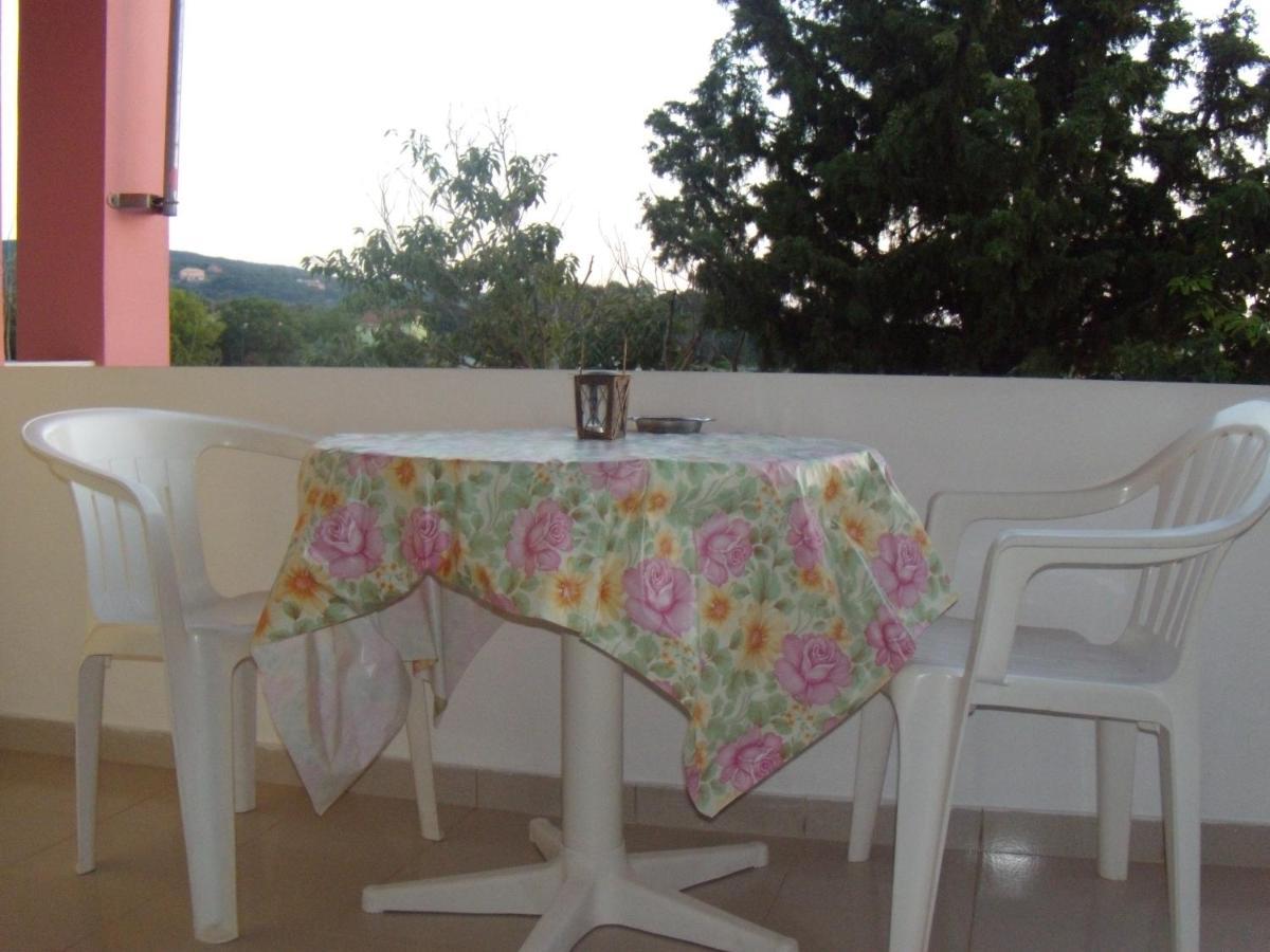 Appart hôtel Antigoni Akharavi